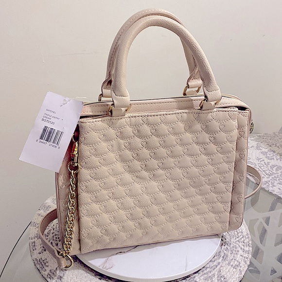 Betsey Johnson - Cream Satchel Bag with Bow Quilted Triple Entry - Picture 4 of 7